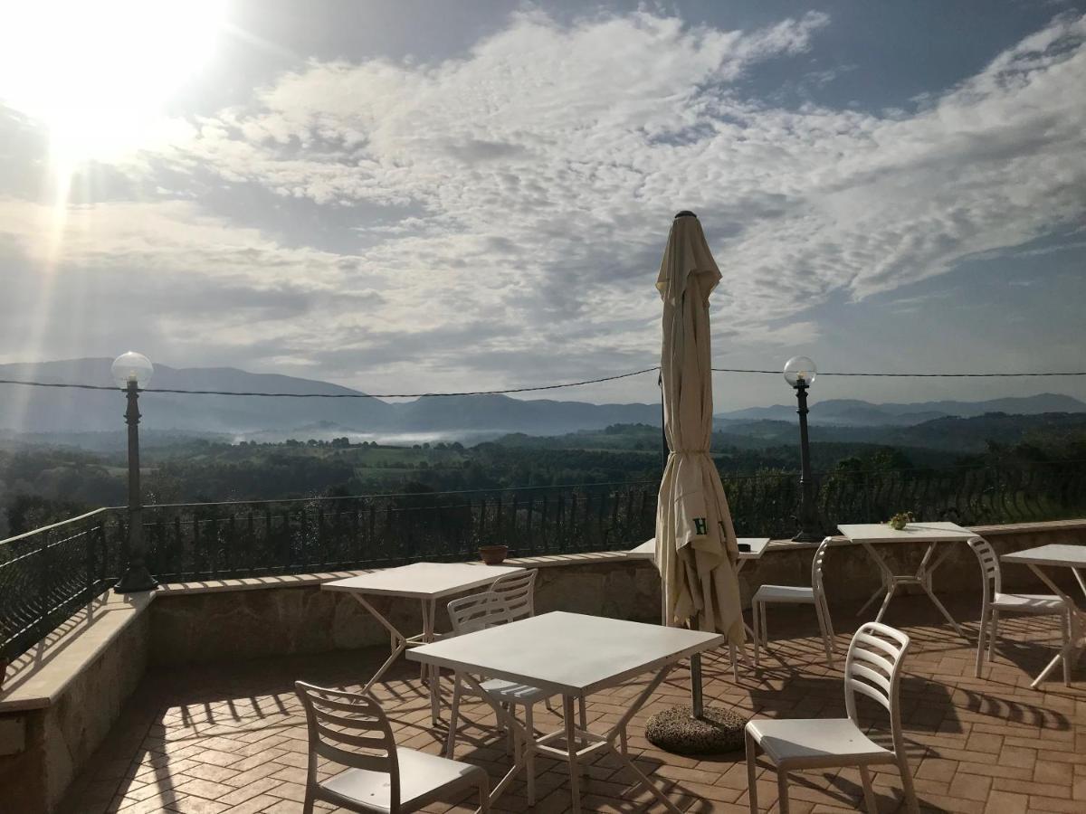 I Due Melograni Agriresort Tarano エクステリア 写真