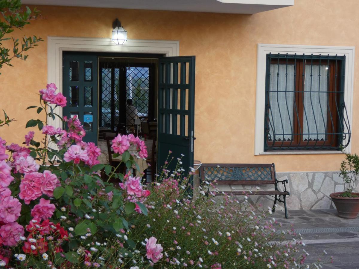 I Due Melograni Agriresort Tarano エクステリア 写真
